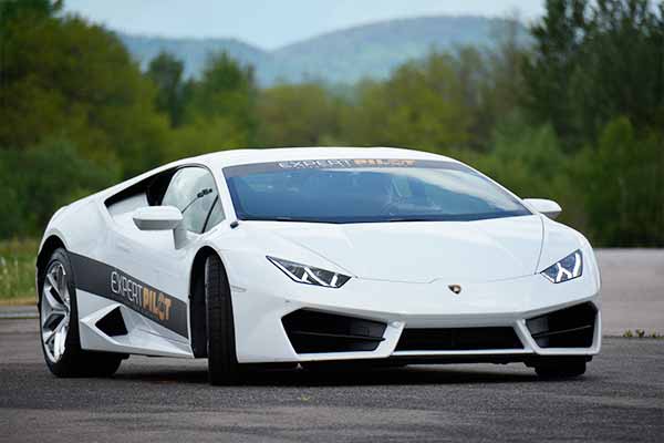 Stages de pilotage lamborghini