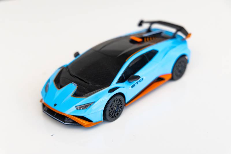 LAMBORGHINI