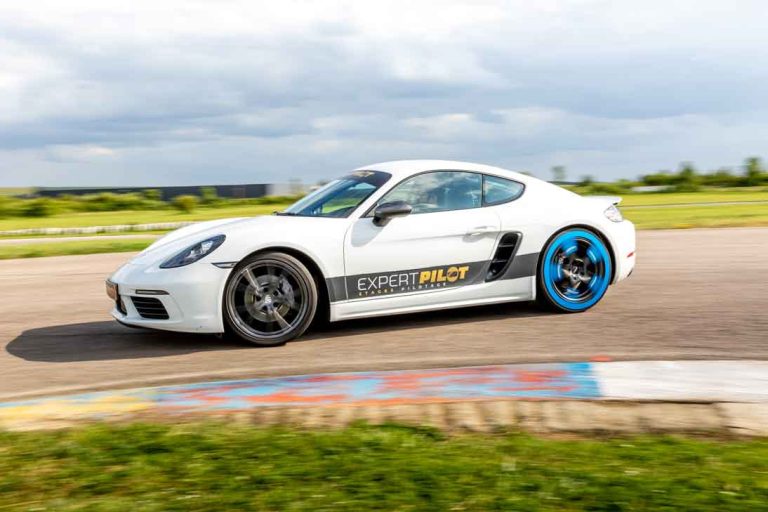PORSCHE GLISSE